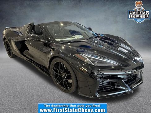 Used 2025 Chevrolet Corvette Z06 w/ Stealth Interior Trim Package RWD image 1