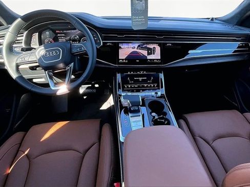 New 2026 Audi Q8 Prestige image 5