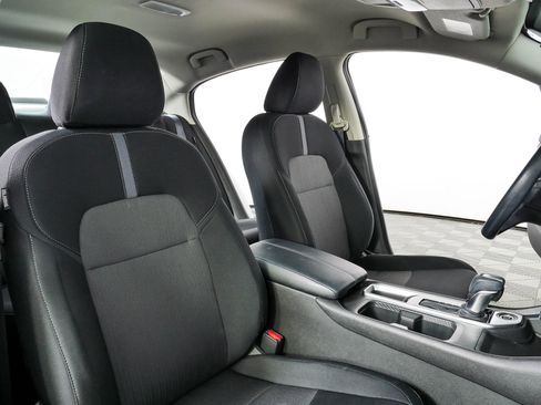 Used 2023 Nissan Sentra SV FWD image 20
