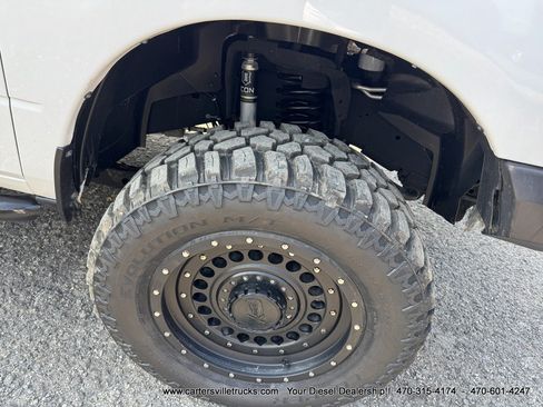 Used 2021 RAM 3500 Tradesman w/ Chrome Appearance Group AWD/4WD image 6