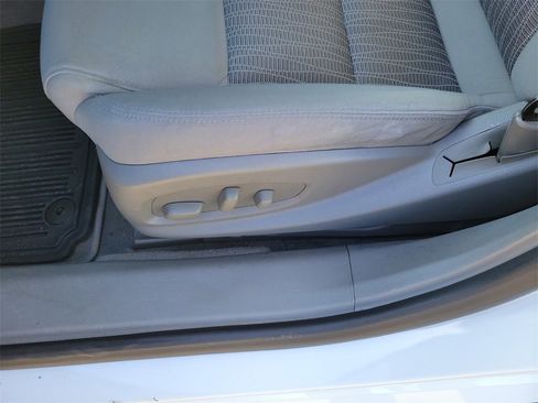 Used 2017 Chevrolet Impala LS w/ Protection Package image 13