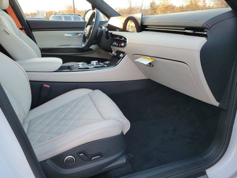 New 2026 Genesis GV70 3.5T Sport Prestige AWD/4WD image 12