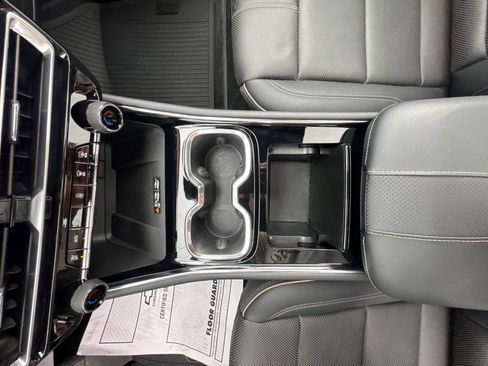 New 2026 Chevrolet Traverse High Country w/ LPO, Floor Liner Package image 23