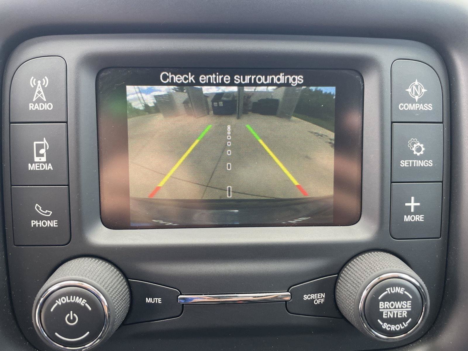 Used 2018 Jeep Compass Latitude w/ Safe & Security Group AWD/4WD image 29