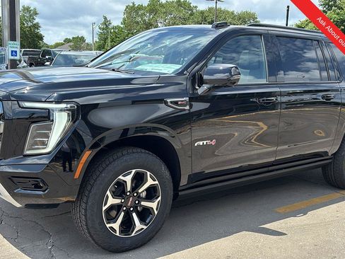 New 2026 GMC Yukon XL AT4 w/ AT4 Premium Package AWD/4WD image 3