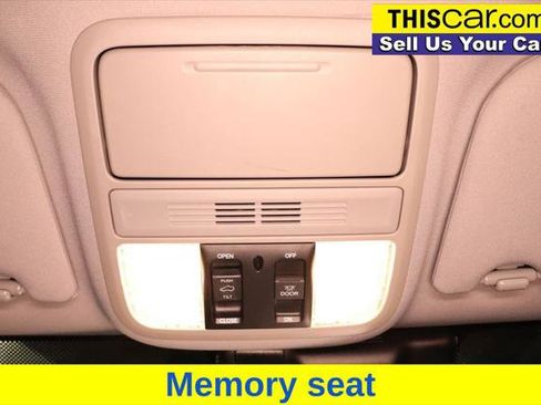 Used 2018 Honda Odyssey EX-L image 16