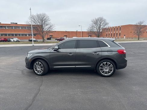 Used 2018 Lincoln MKX Reserve image 4