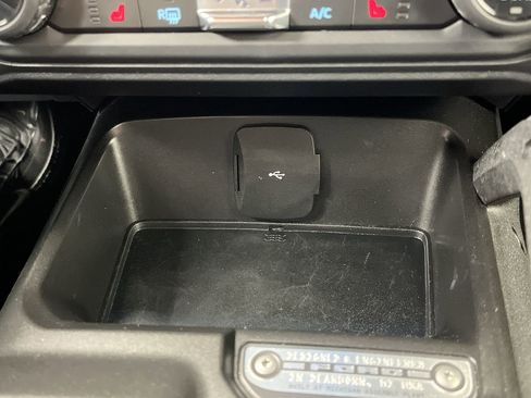 Used 2022 Ford Bronco Big Bend image 23