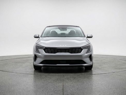 Used 2025 Kia K4 LXS image 2