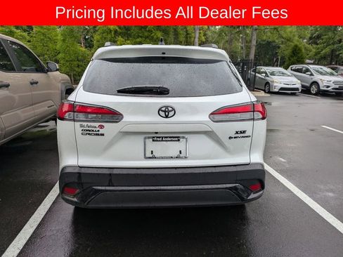 Used 2025 Toyota Corolla Cross AWD Hybrid w/ Convenience Package image 6