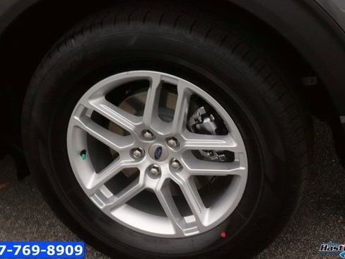 New 2026 Ford Explorer Active w/ Active Comfort Package RWD image 8