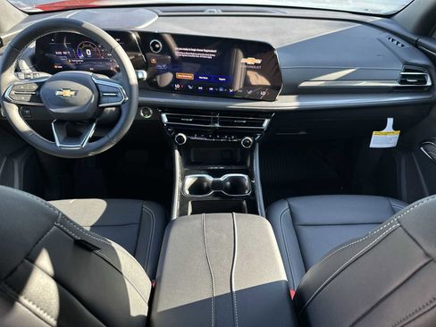 New 2026 Chevrolet Traverse LT w/ Driver Confidence Package image 14