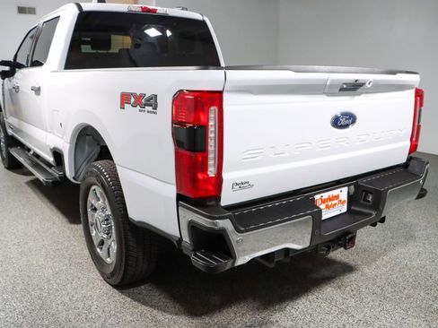 Used 2023 Ford F250 Lariat w/ Tow Technology Package AWD/4WD image 9