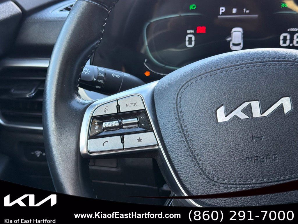 Certified 2024 Kia Telluride S w/ S Sunroof Package AWD/4WD image 25