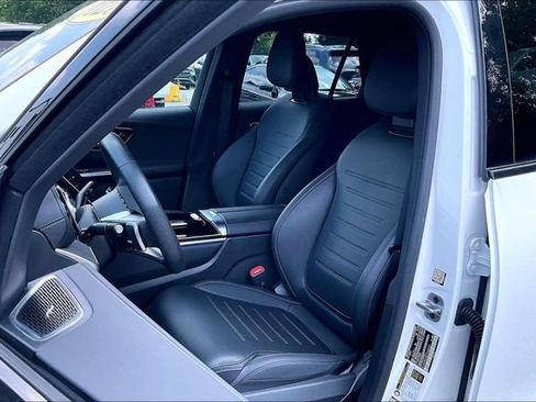 Used 2026 Mercedes-Benz GLC 300 4MATIC image 6