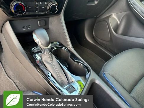 Used 2025 Buick Encore GX Sport Touring AWD/4WD image 27
