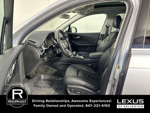 Used 2017 Audi Q7 3.0T Premium Plus image 4