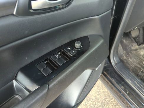 Used 2017 MAZDA CX-5 Touring w/ Preferred Equipment Package image 15