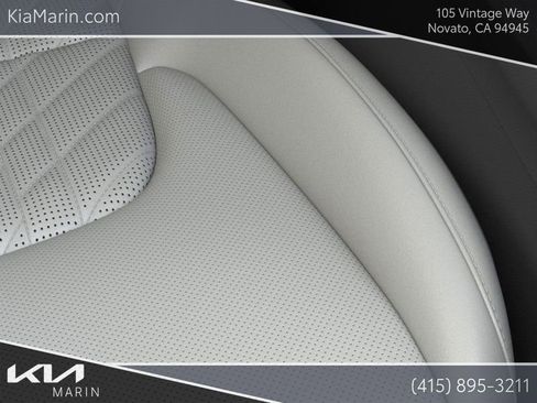 New 2025 Kia Sportage X-Line Prestige image 24