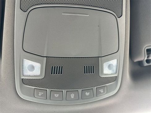 Used 2019 Ford F250 Lariat w/ Lariat Value Package image 40