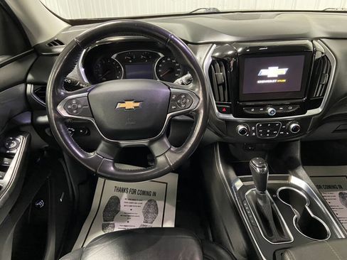 Used 2019 Chevrolet Traverse LT w/ LT Premium Package image 8