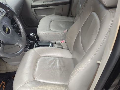Used 2006 Chevrolet HHR LT w/ Preferred Equipment Group image 12