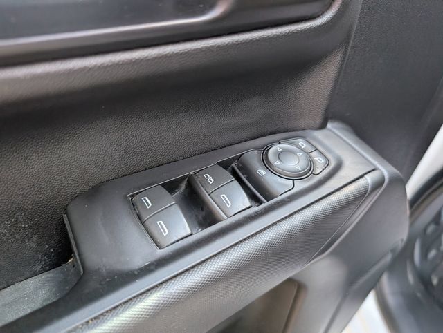 Used 2022 Chevrolet Silverado 1500 W/T w/ WT Value Package AWD/4WD image 18