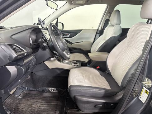 Used 2022 Subaru Forester Premium AWD/4WD image 19
