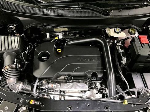 New 2026 Chevrolet Equinox ACTIV w/ Convenience Package III AWD/4WD image 13