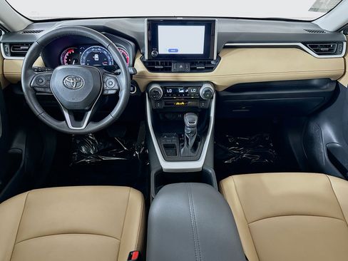 Used 2023 Toyota RAV4 XLE Premium FWD image 26