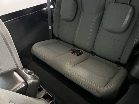 Used 2024 Jeep Wrangler Sport S image 22