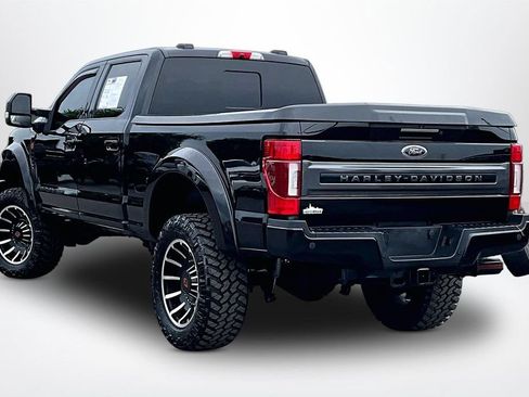 Used 2021 Ford F250 Lariat w/ Lariat Ultimate Package AWD/4WD image 5