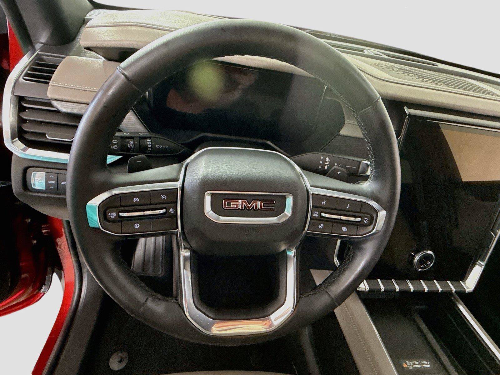 Used 2026 GMC Acadia Elevation w/ Elevation Premium Package AWD/4WD image 15