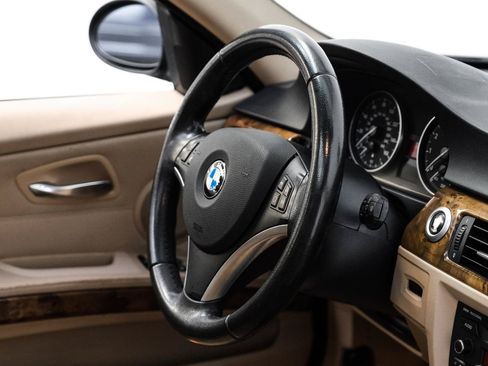 Used 2007 BMW 335xi Sedan AWD/4WD image 12