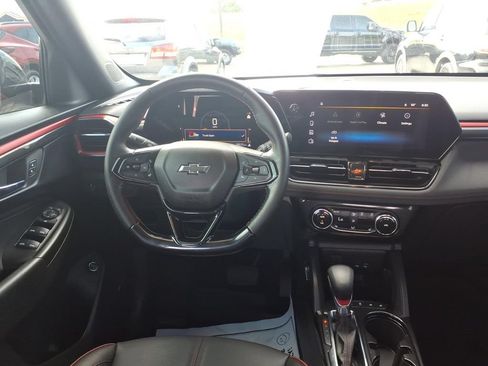 Used 2026 Chevrolet TrailBlazer RS w/ Convenience Package FWD image 15