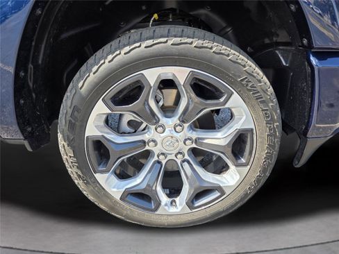 Used 2024 RAM 1500 Limited AWD/4WD image 35
