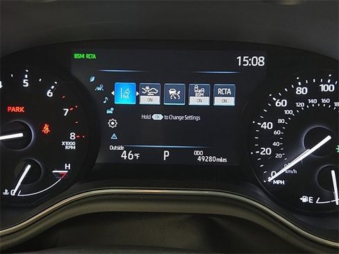 Used 2022 Toyota Avalon XLE image 12