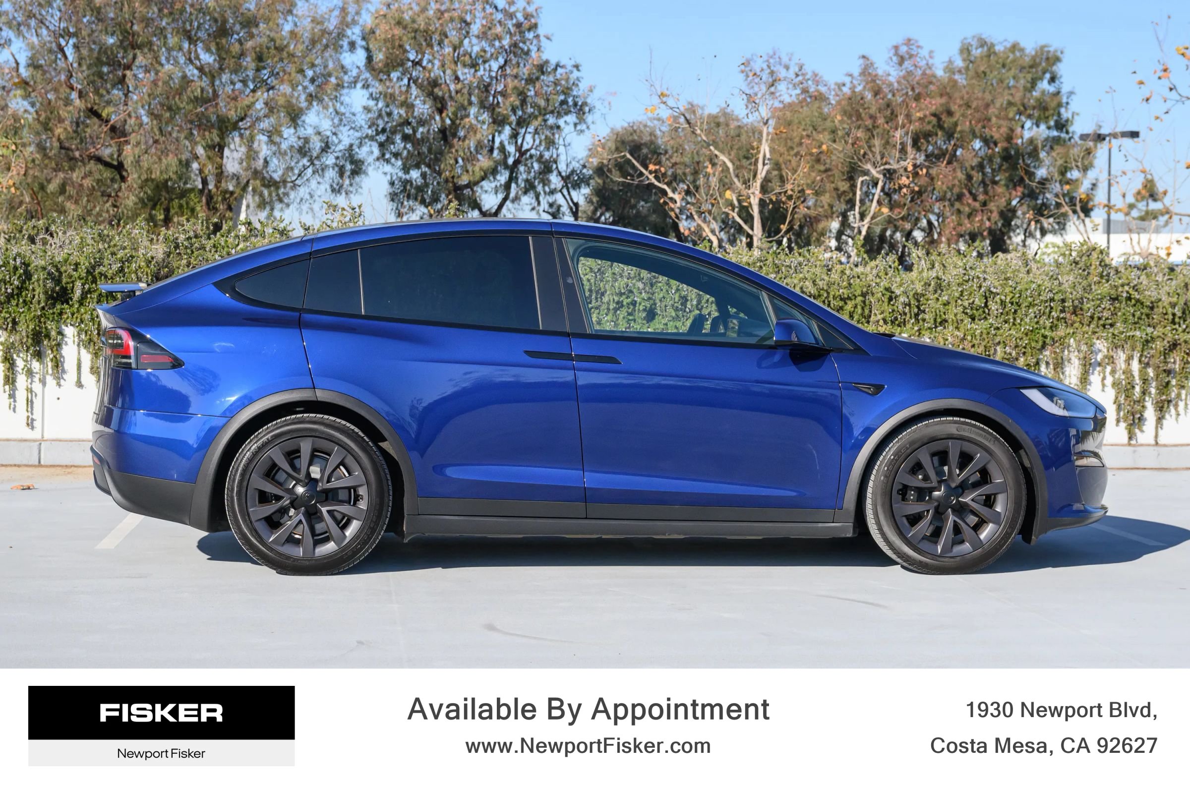 Used 2023 Tesla Model X AWD/4WD image 4
