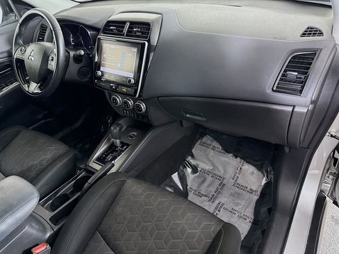 Used 2020 Mitsubishi Outlander Sport SE AWD/4WD image 30
