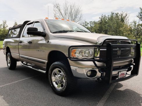 Used 2005 Dodge Ram 2500 Truck SLT w/ Quad Cab Big Horn Value Group AWD/4WD image 7