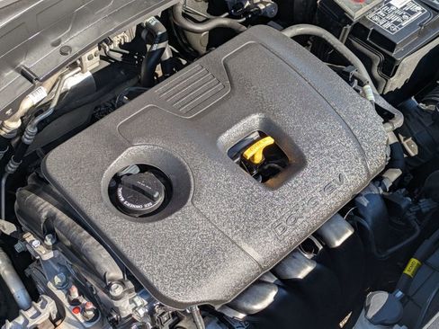 Used 2023 Kia Seltos S image 12