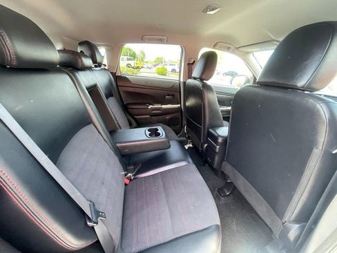Used 2026 Mitsubishi Outlander Sport AWD image 7