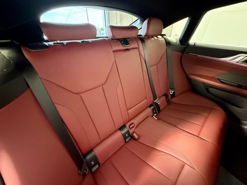 Used 2023 BMW i4 eDrive35 w/ Premium Package image 34