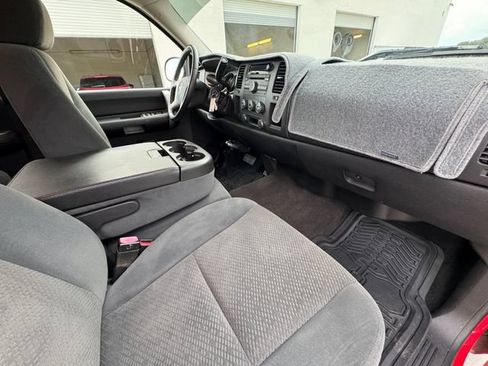 Used 2007 GMC Sierra 1500 SLE w/ Texas Edition RWD image 30