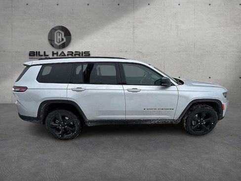New 2025 Jeep Grand Cherokee L Limited w/ Luxury Tech Group II image 4
