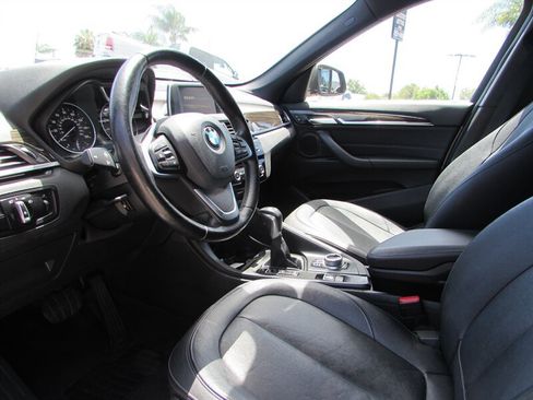 Used 2017 BMW X1 xDrive28i AWD/4WD image 9
