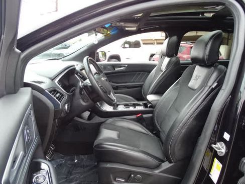 Used 2019 Ford Edge ST AWD/4WD image 18