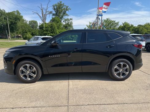 Used 2024 Chevrolet Blazer LT FWD image 6