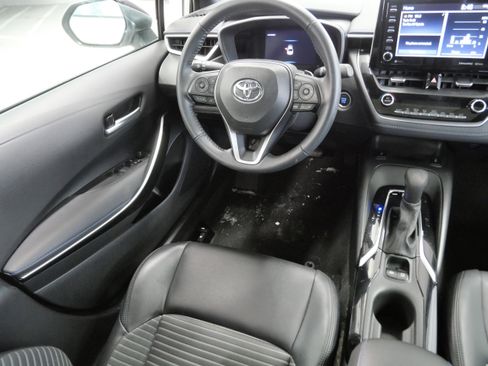 Certified 2021 Toyota Corolla XSE image 10