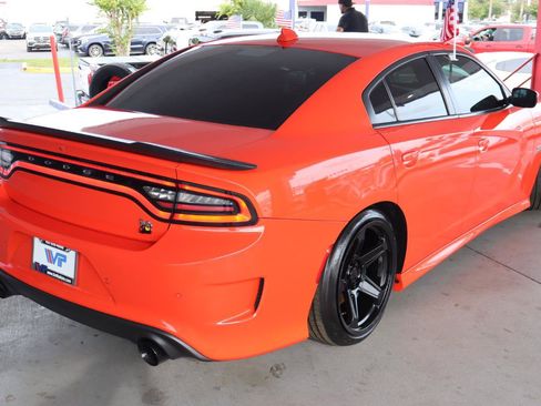 Used 2021 Dodge Charger Scat Pack w/ Plus Group RWD image 5
